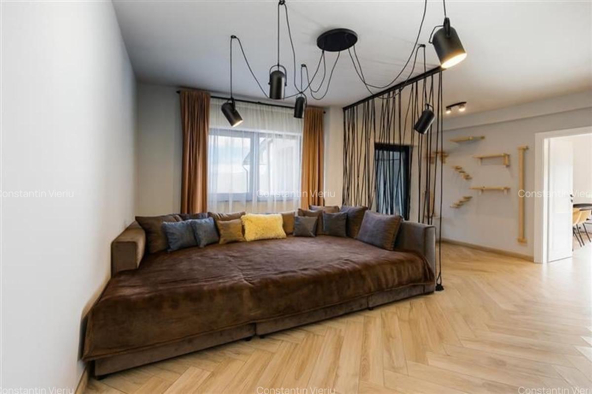 Casa Premium,P+M,4camere,2 bai,2 terase,1,000 mp teren,garaj,Tarlungeni Izvor Br - 2