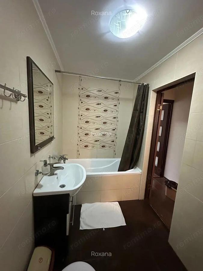 Ofer spre inchiriere apartament de doua camere cu centrala proprie in zona drumul taberei - 2