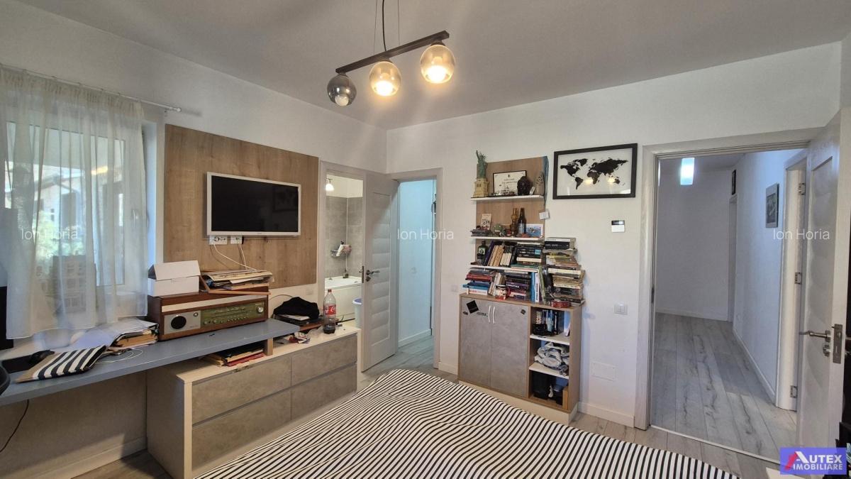 Casa Central Magurele pe Parter - 4 camere, 4 bai si teren de 580 mp - 9
