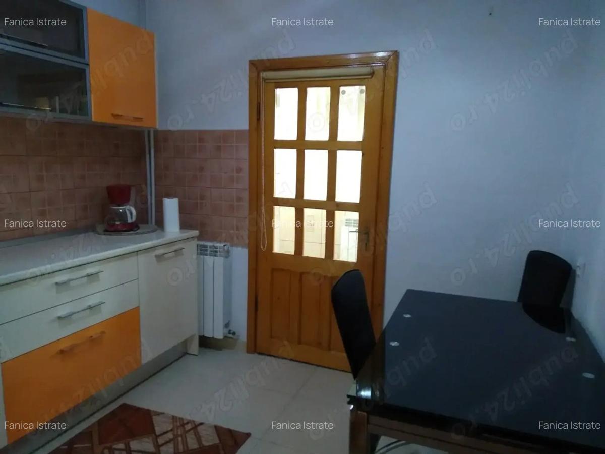 De inchiriat apartament 2 camere - 1