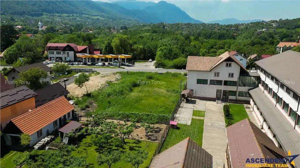 Intravilan, aria castelul Bran,utilitati,acces apreciabil: FILM! - 2