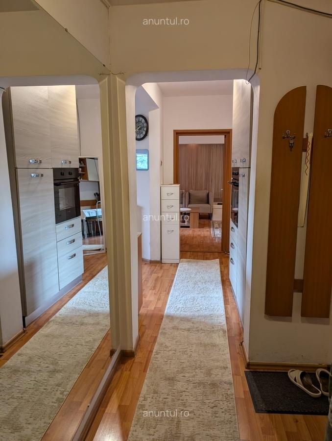 Calea Mosilor, 10 min. metrou Obor, apartament 4 camere transformat in 3 - 1
