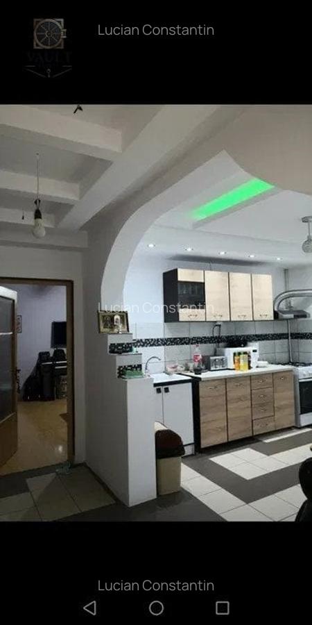Apartament cu 3 camere decomandat, mobilat în Sebastian - 1
