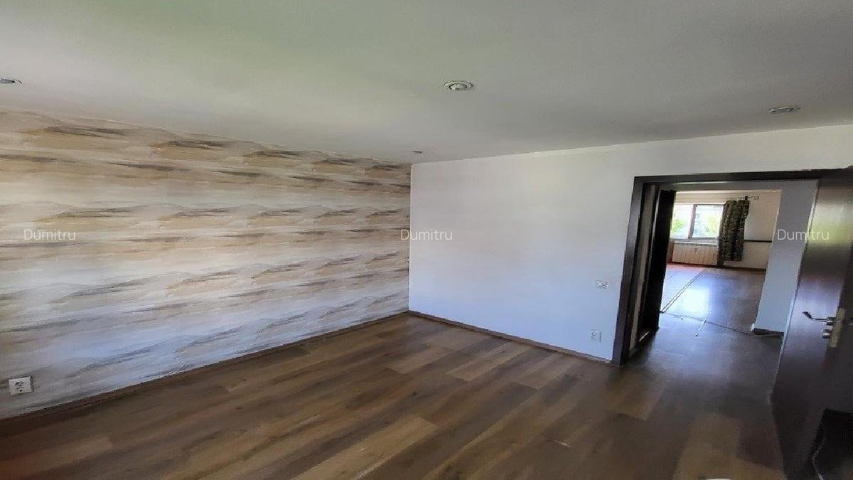 DRISTOR METROU, Apartament cu 3 camere decomandate - 90 mp- etaj 4/4, Strad - 8