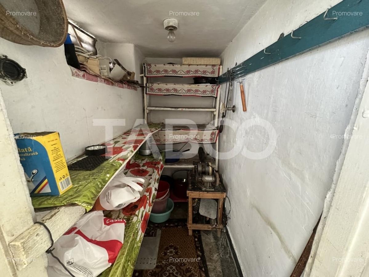 Apartament 2 camere 47 mpu decomandat 2 boxe la subsol garaj etaj 2 - 8