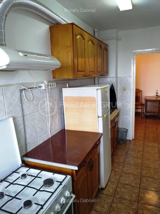 Apartament cu 3 camere în Central - 6