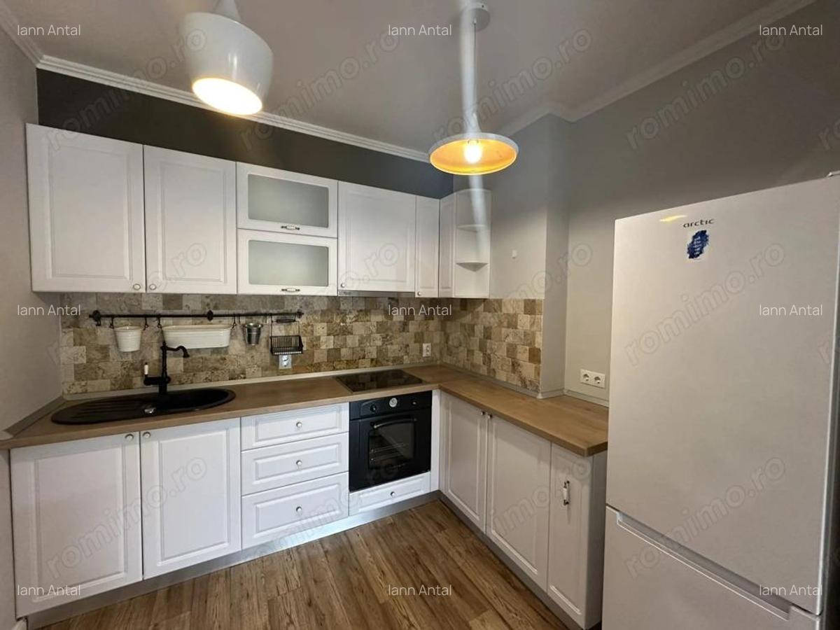 Vand apartament 2 camere + parcare in garaj pe str. Maramuresului - 8