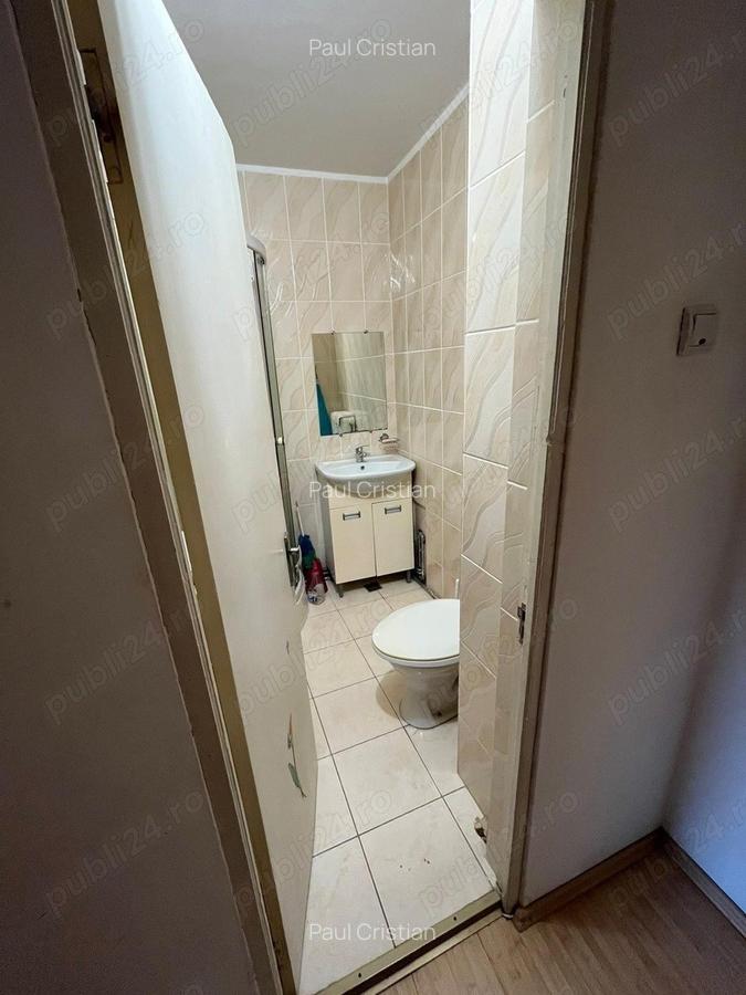 Vand apartament 3 camere central - 6