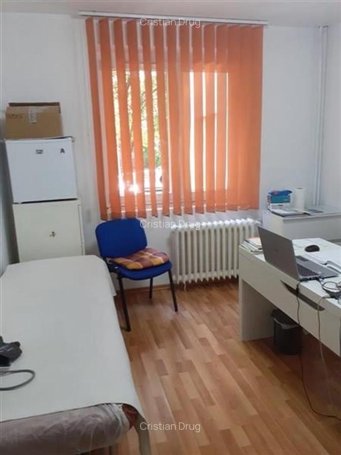 Apartament 4 camere Dristor - 1