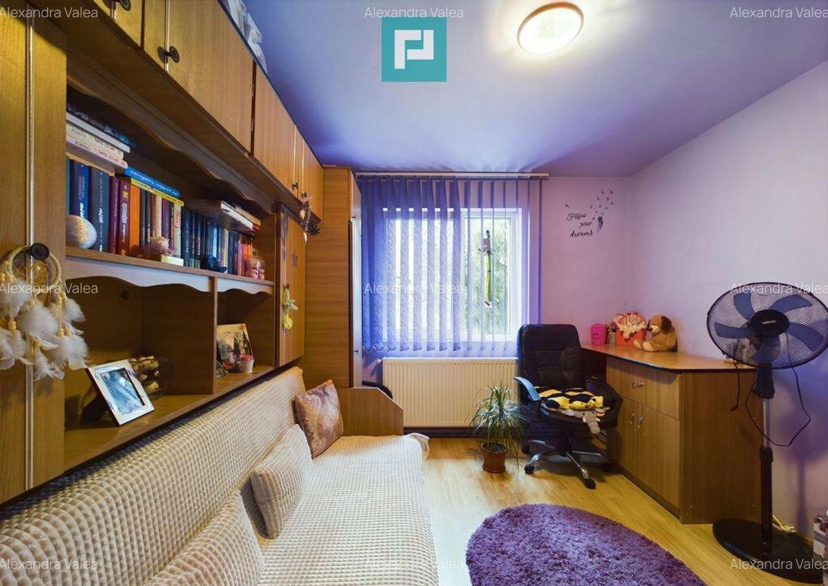 Apartament 3 Camere in Vlaicu, la Z-uri - 12