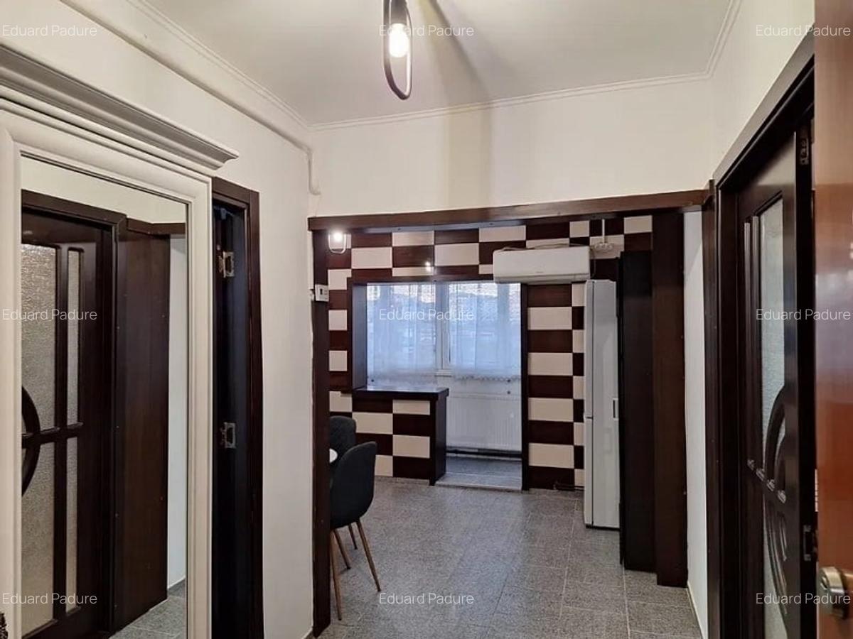 Garsonieră decomandată în Semicentral - 3
