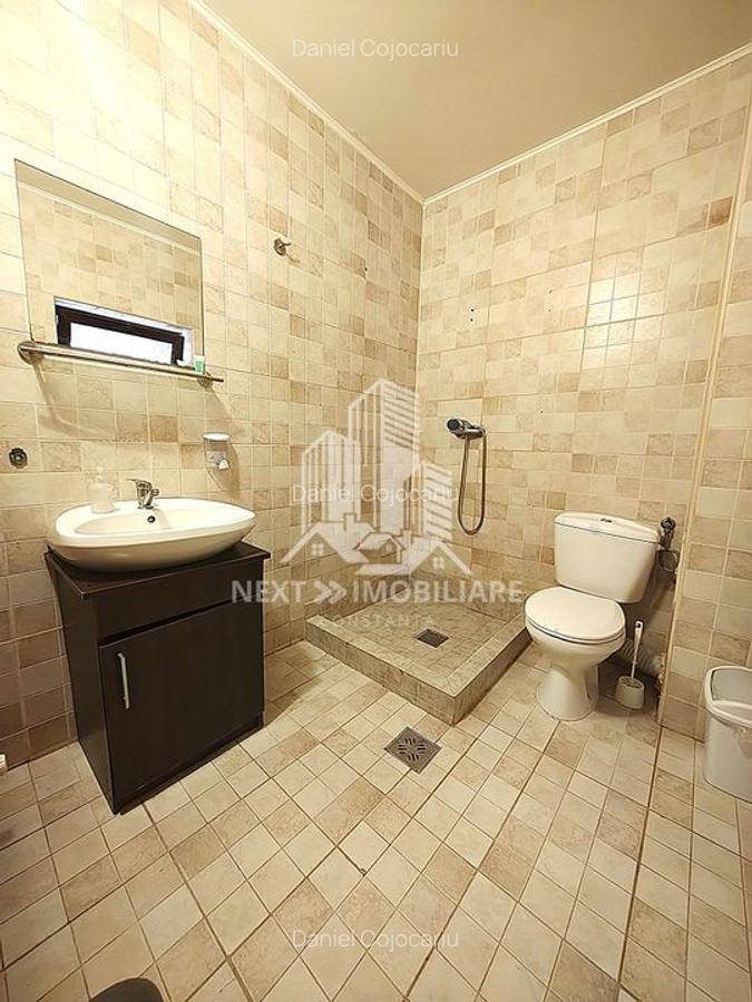 Pensiune Eforie Nord 17 camere plus spatiu comercial - 16