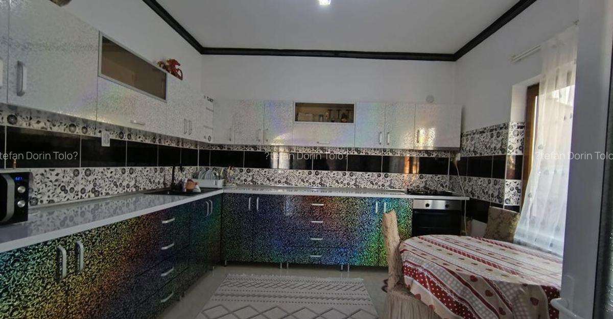 Medgidia | Casa cu 5 camere spa?ioasa - 5