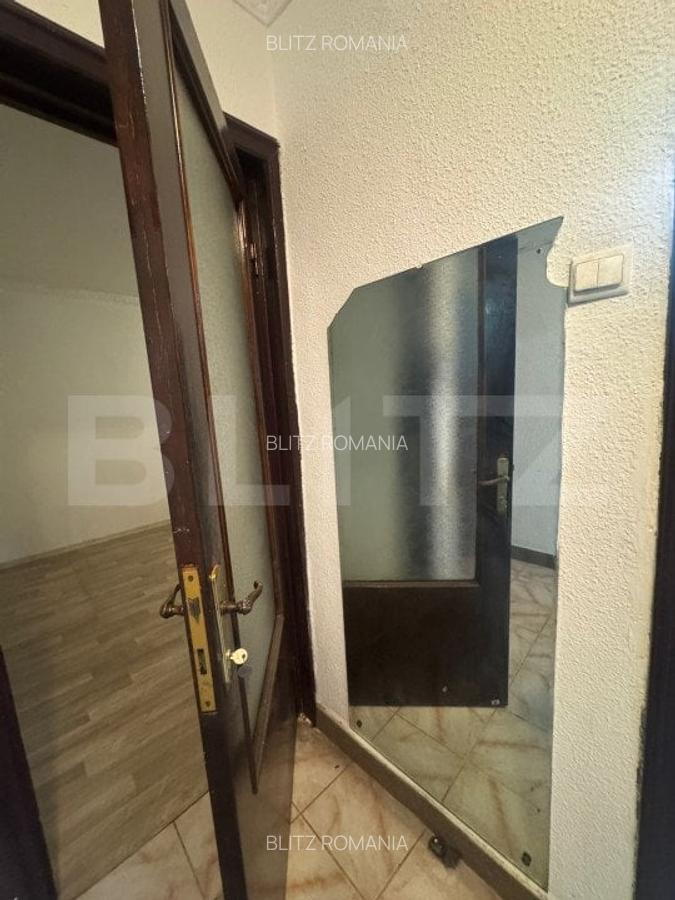 Apartament de vanzare, cu 3 camere, 70 mp, zona Piata Rahova - 4
