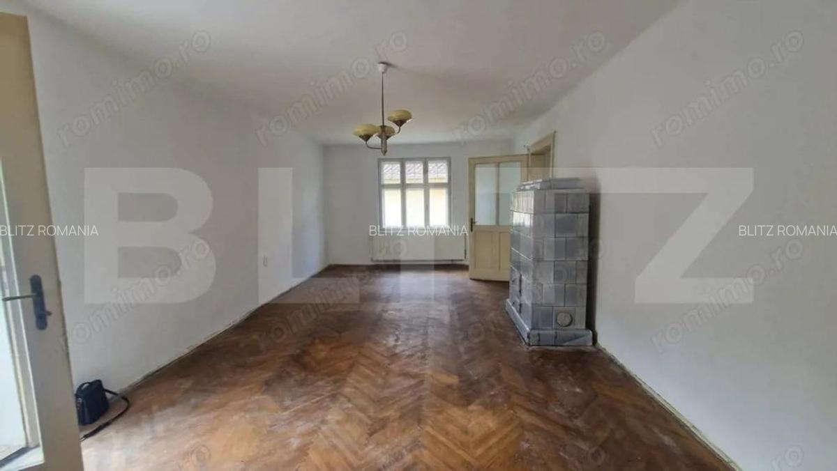 Apartament in casa, cu intrare si curte individuala, beci, pod, zona Mall Afi - 2