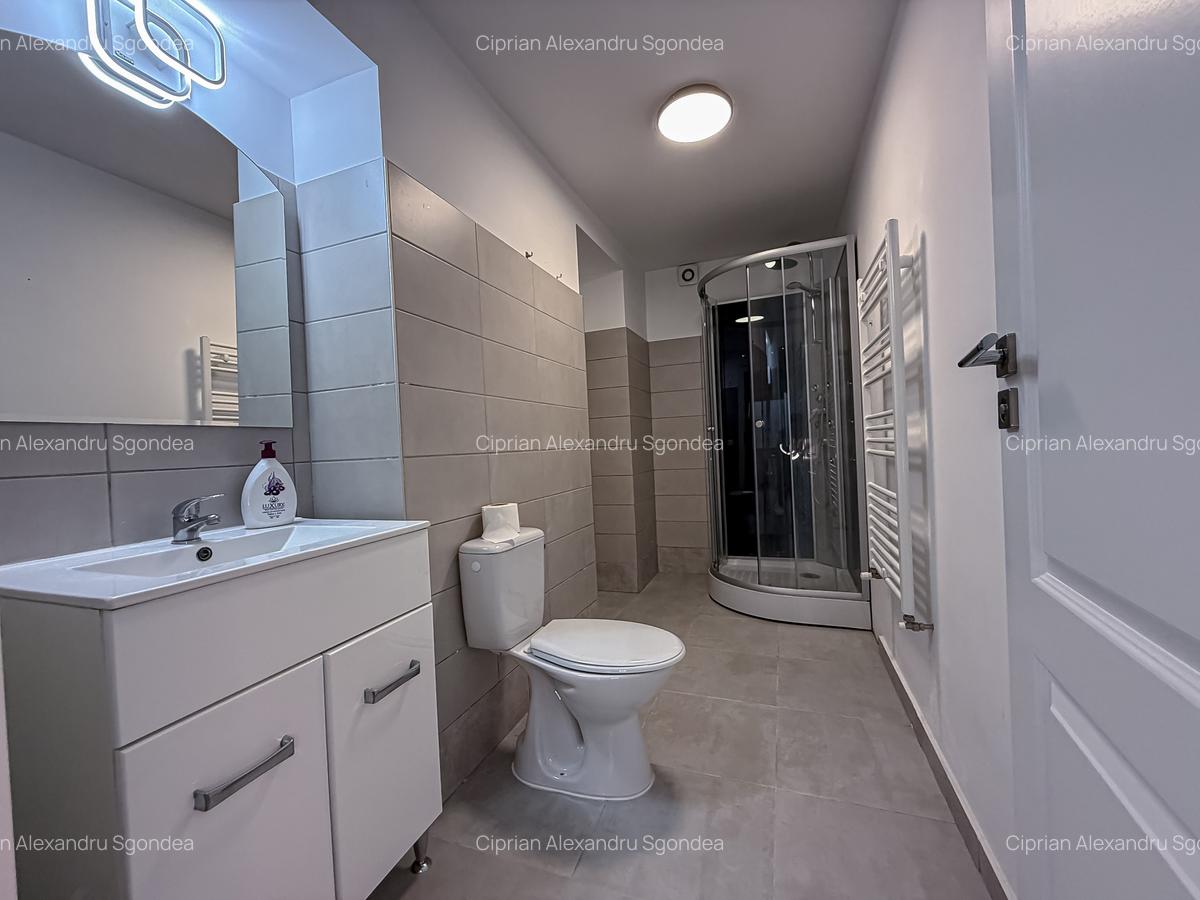 Apartament cu 3 camere decomandat în Centrul Istoric - 4