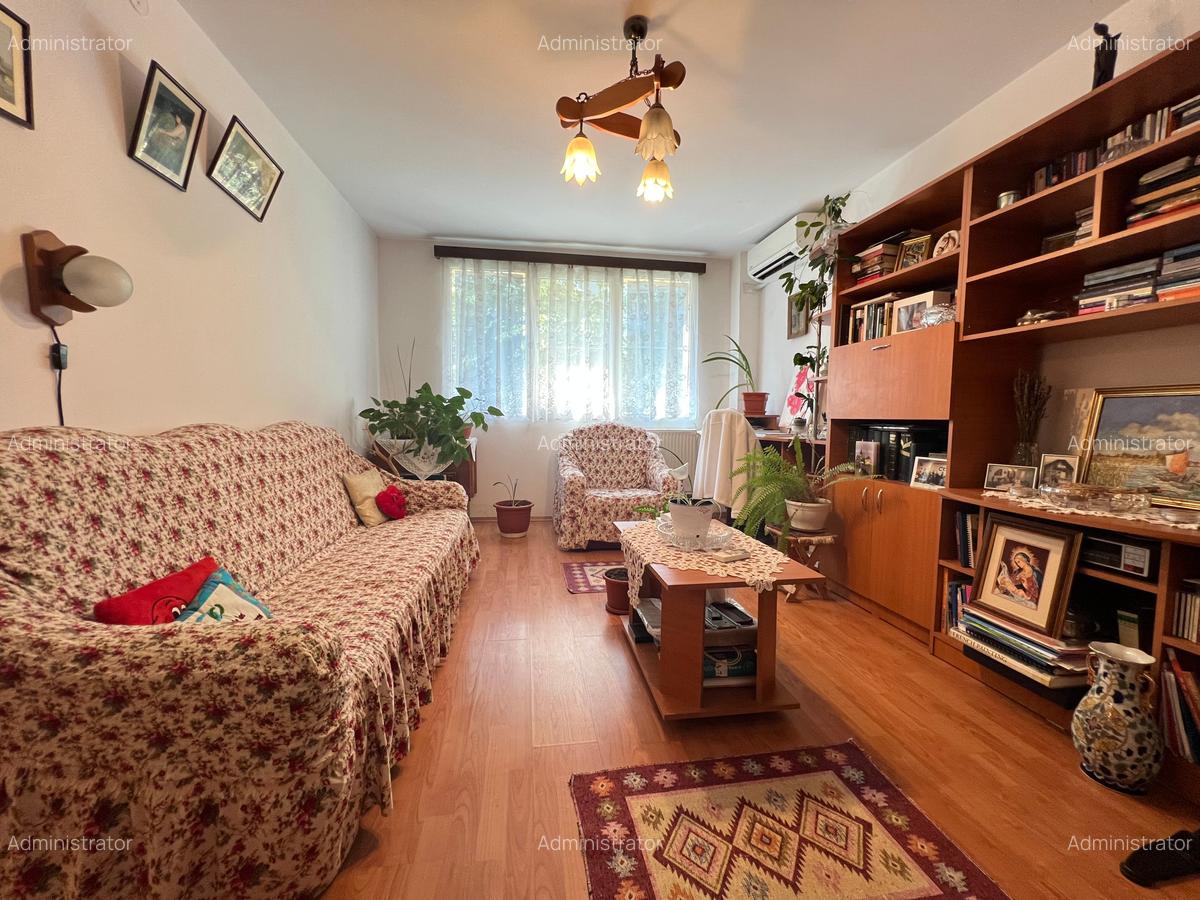 Apartament cu 2 camere decomandat în Drumul Taberei - 1