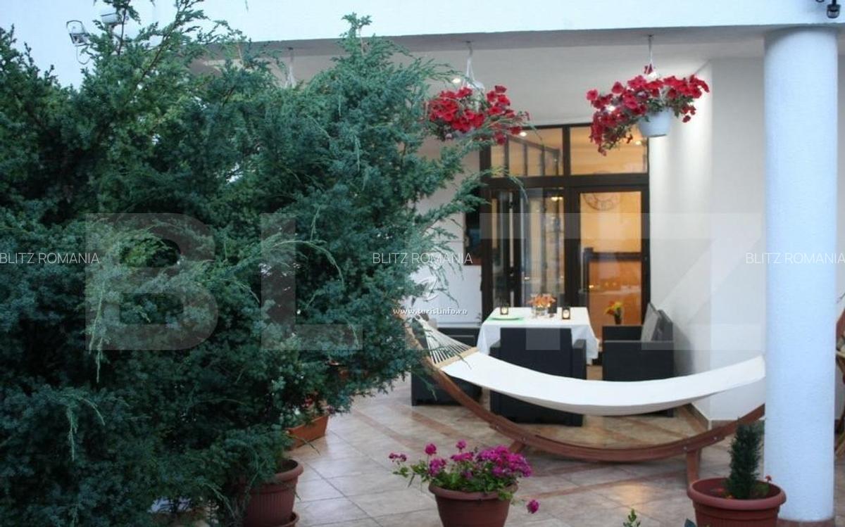 Casa / Vila, 240 mp, zona Cristian Brasov - 2