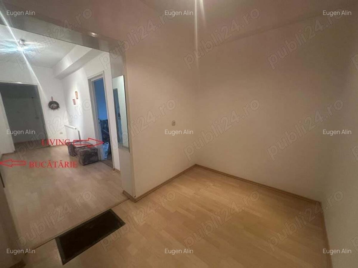 APARTAMENT Extraordinar, cu 3 balcoane - 2