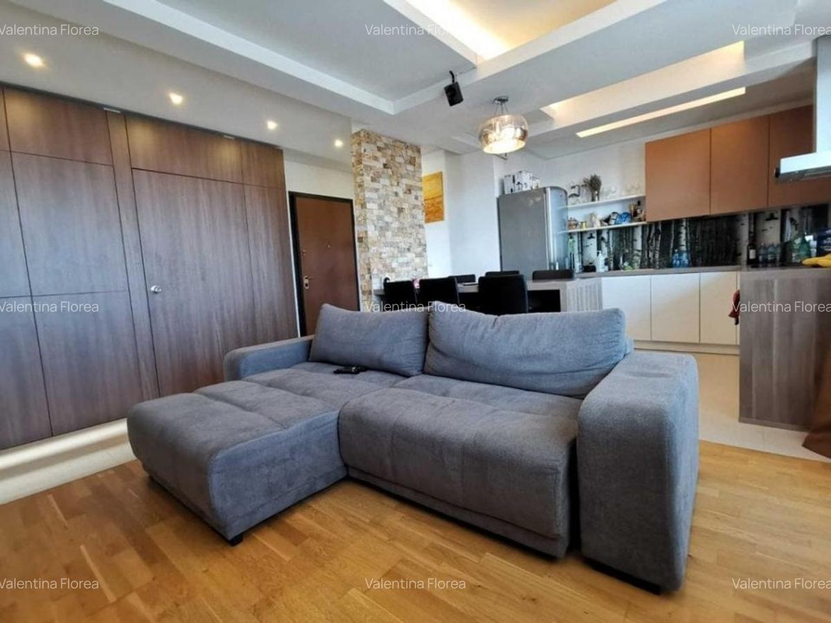 Apartament cu 3 camere decomandat în Băneasa - 2
