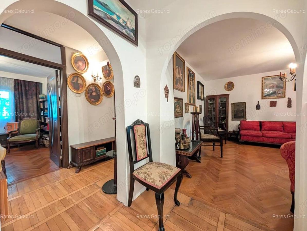 Apartament 3 camere decomandat strada Sublocotenent Popa Rahova - 12