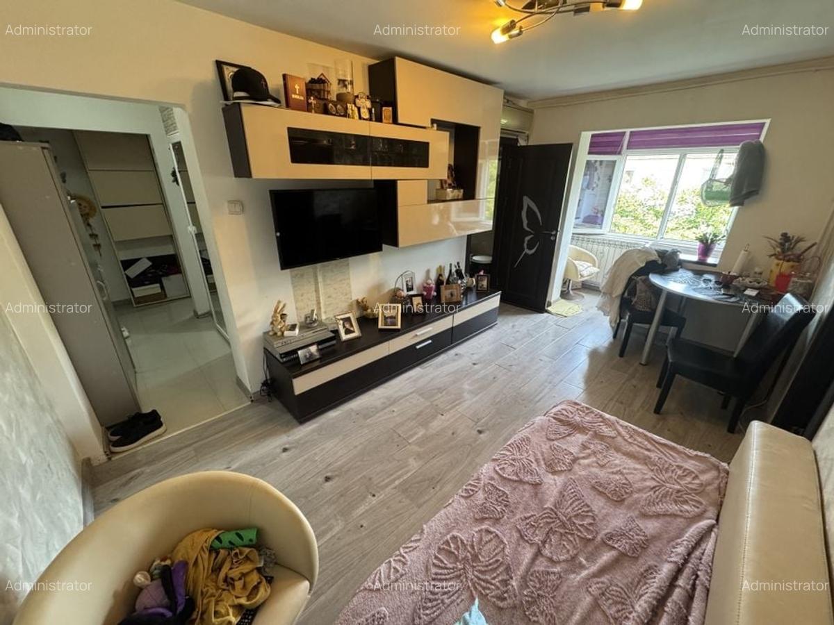 Apartament 3 camere zona Groapa - 1