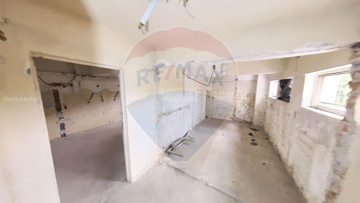 Spatiu industrial de 2060mp cu teren de 3358mp de vanzare Str Turnului - 12