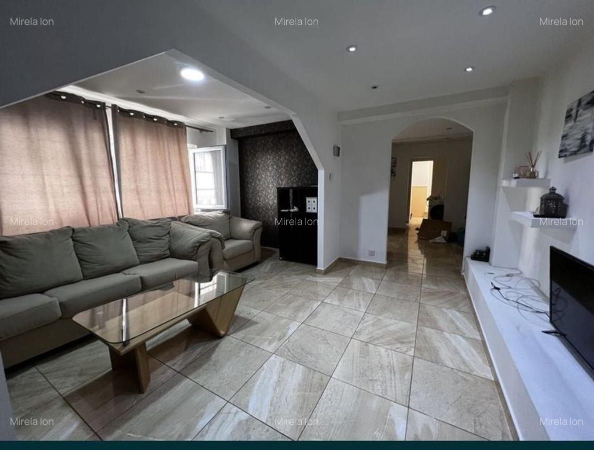 Va?nzare Apartament 2 Camere Adiacent Bd. Decebal - 7