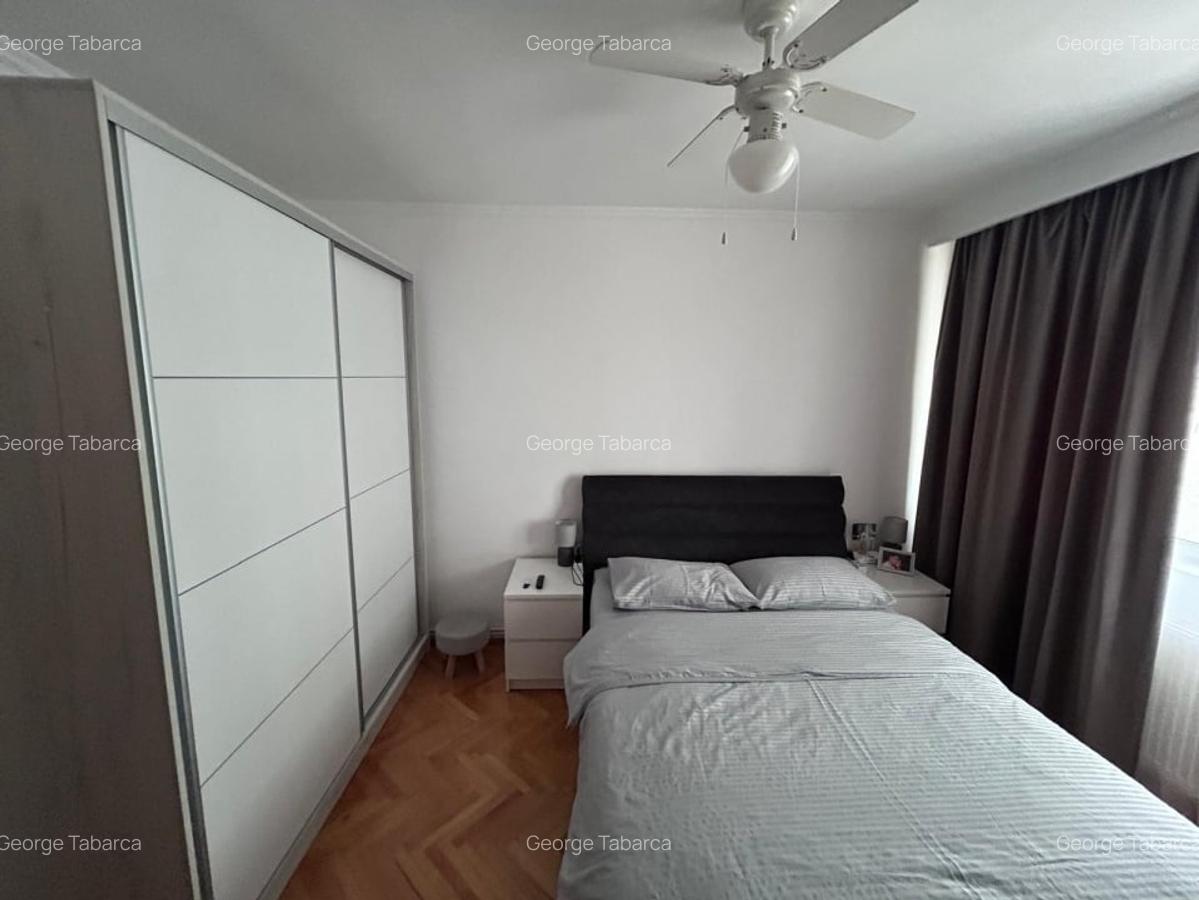 Apartament 4 Camere - Ultracentral, 100 mp, Etaj 4/4, Partial Renovat - 4