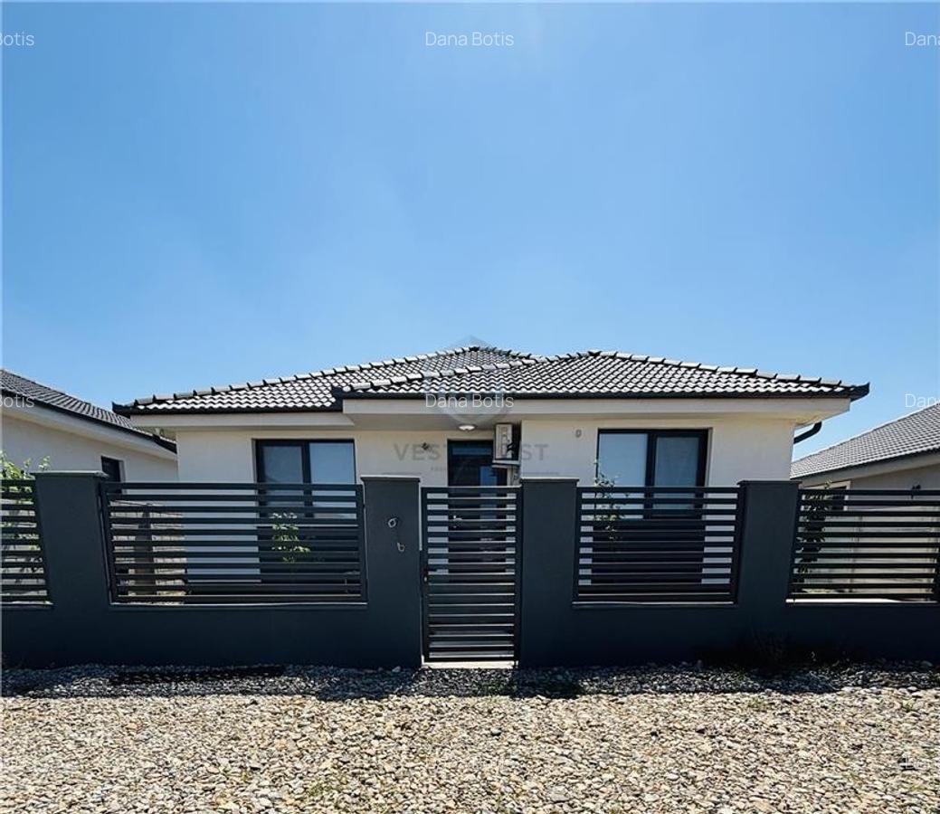 Casa de vanzare, semifinisata, zona Oncea - 1