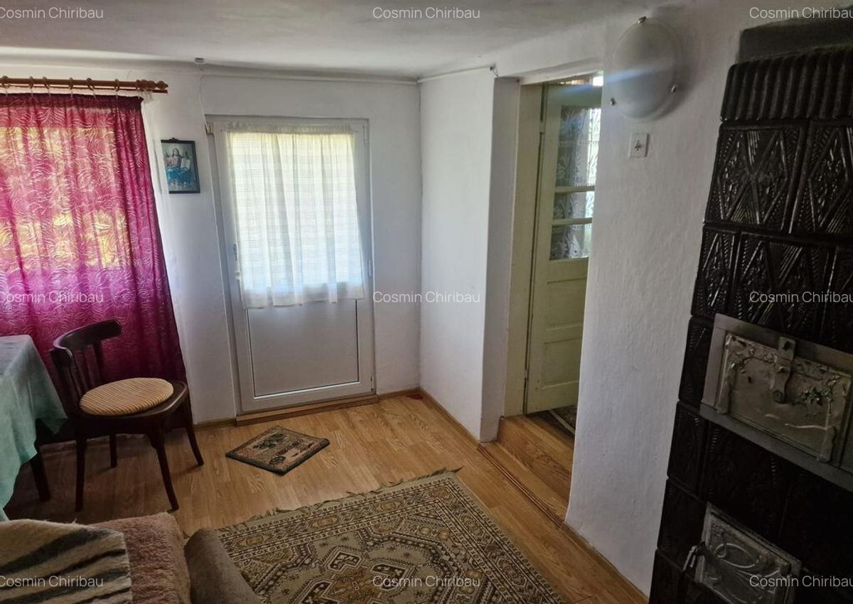 Casa in mediu rural cu teren - 10