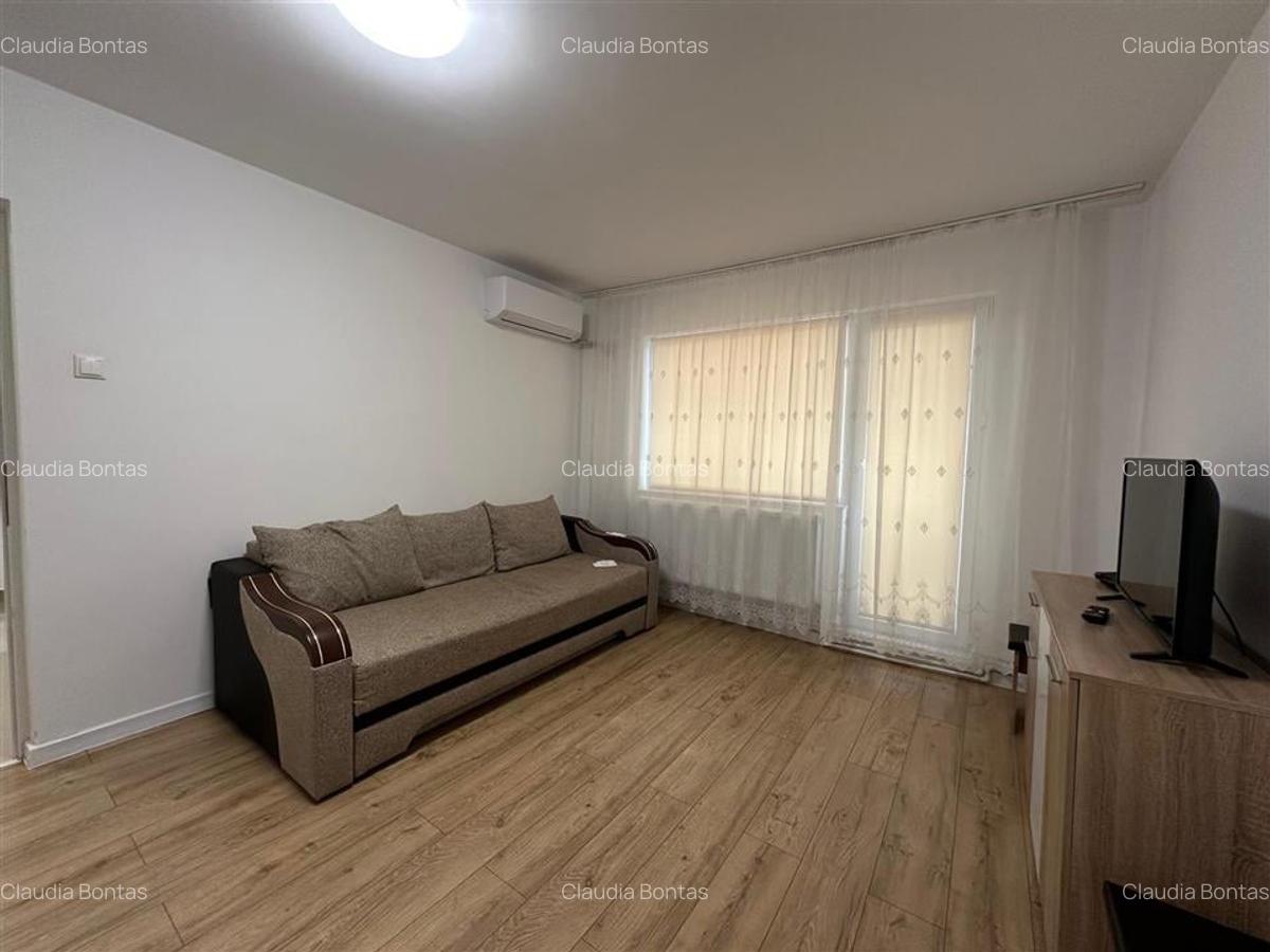 Inchiriere Apartament cu 2 camere Podu Ros - 3