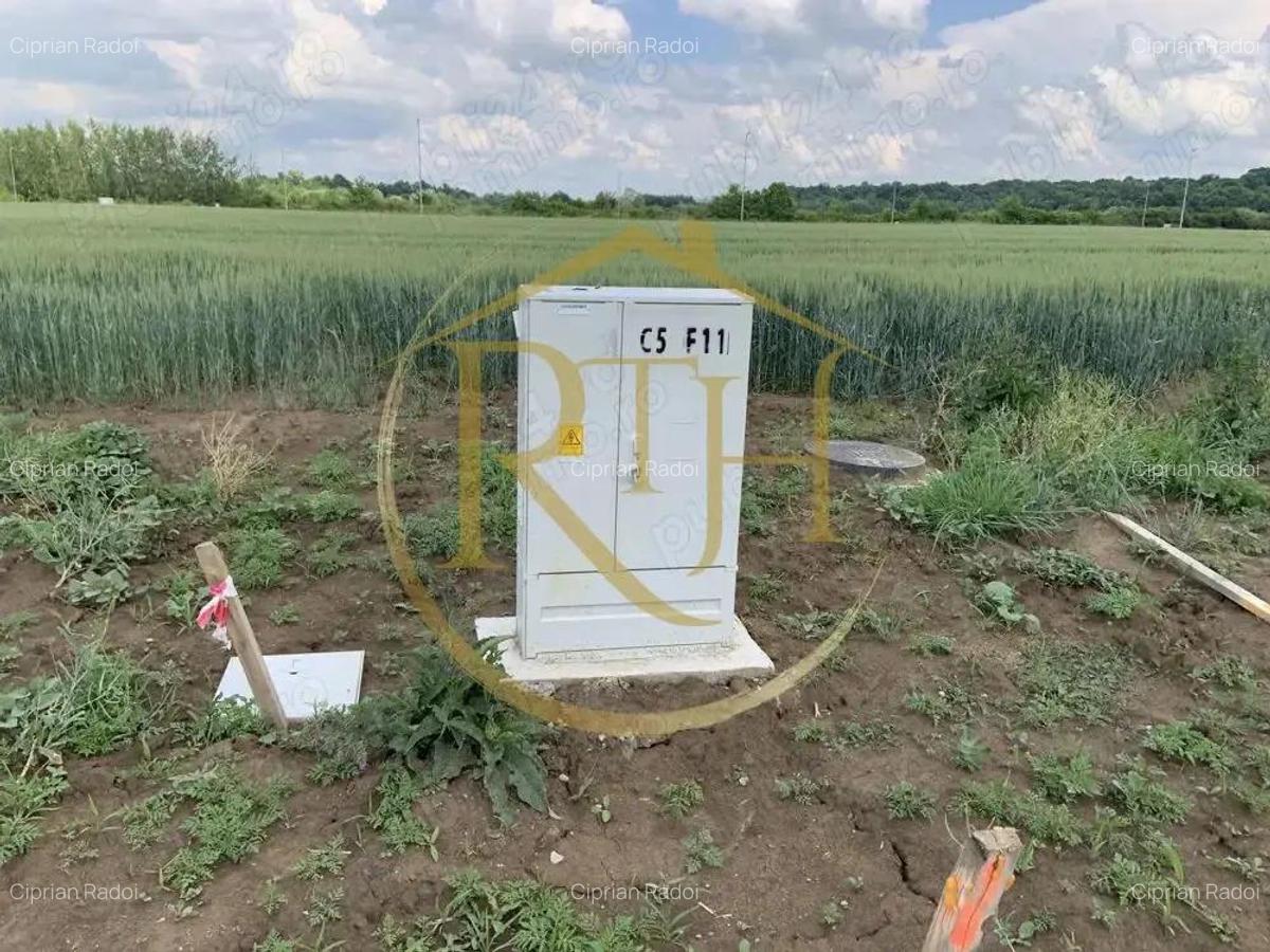 Teren de vanzare in Ghiroda cu toate utilitatile trase Zona Bistra - 4