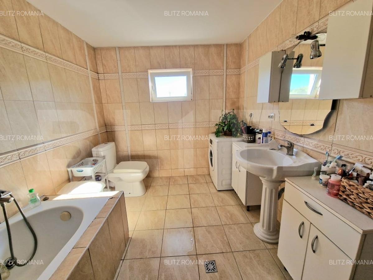 Casa individuala, 120mp, P+E, 584mp teren, garaj, Radaia - 10