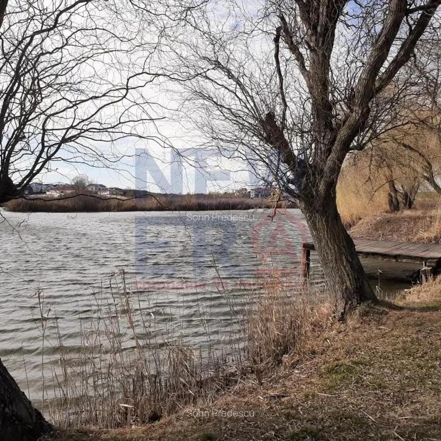 Teren 6.600mp cu deschidere la lac - zona centrala Corbeanca - 2