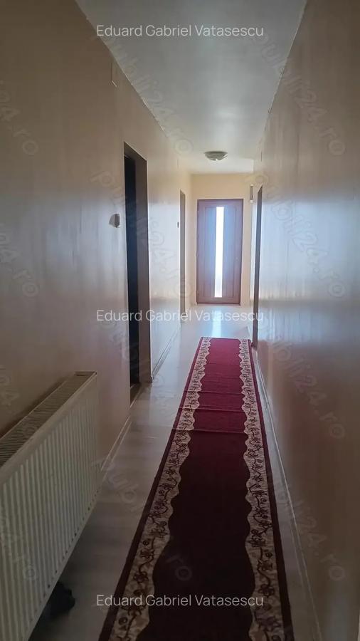 Vand casa in ora?ul COMARNIC pret OPTIM - 7