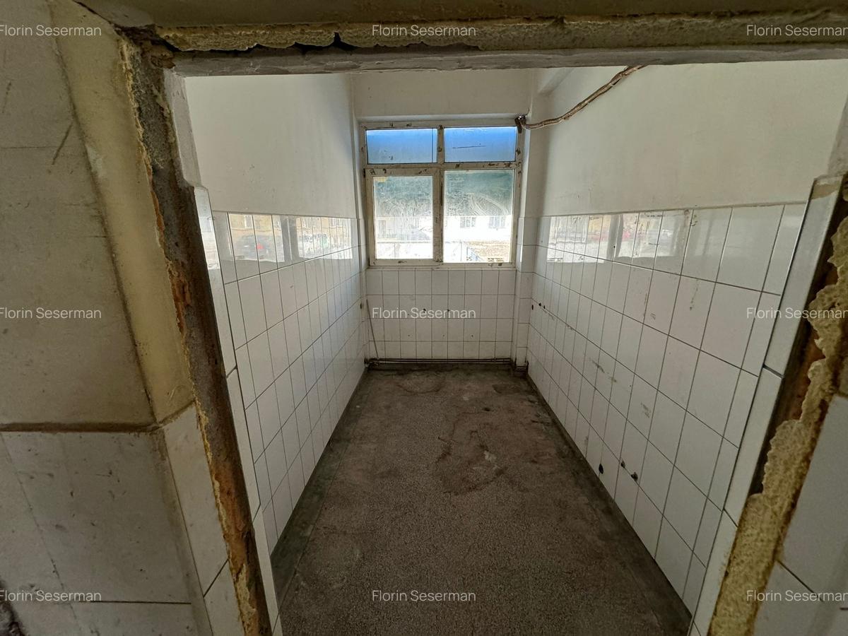 Mega spațiu comercial de vănzare/închiriere în Codlea - 15