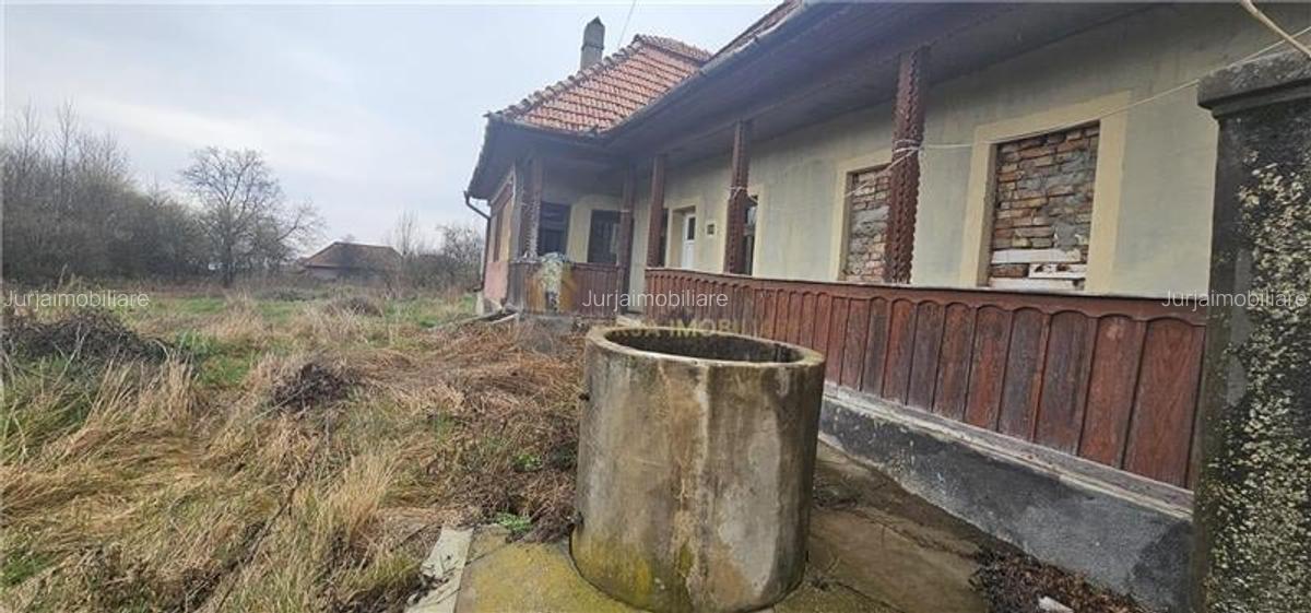 CASA 4 CAMERE 141 MP UTILI  CURTE LIBERA 1688 MP TEREN TOTAL 1839 - 3 CASA 4 CAMERE 141 MP UTILI  CURTE LIBERA 1688 MP TEREN TOTAL 1839 - 3