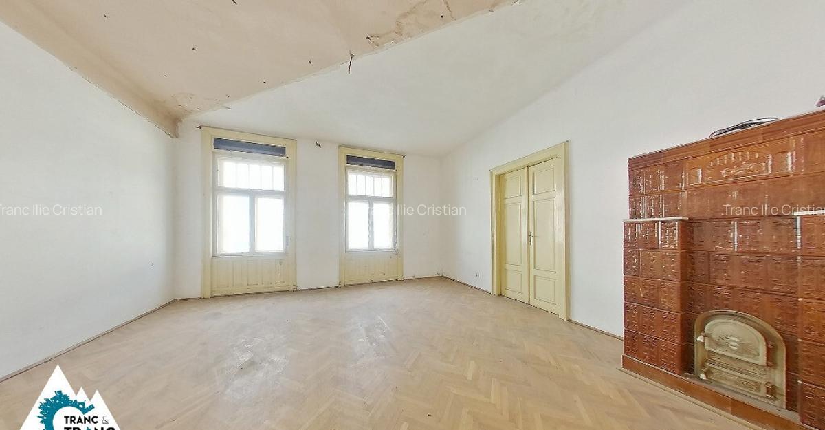 Apartament / Birou generos cu 2 camere pe Bdul Decebal - 4