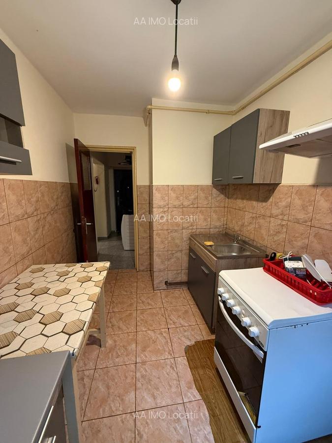 Apartament 2 camere decomandat cu centrala termica proprie Colentina-Sectia 7 - 11