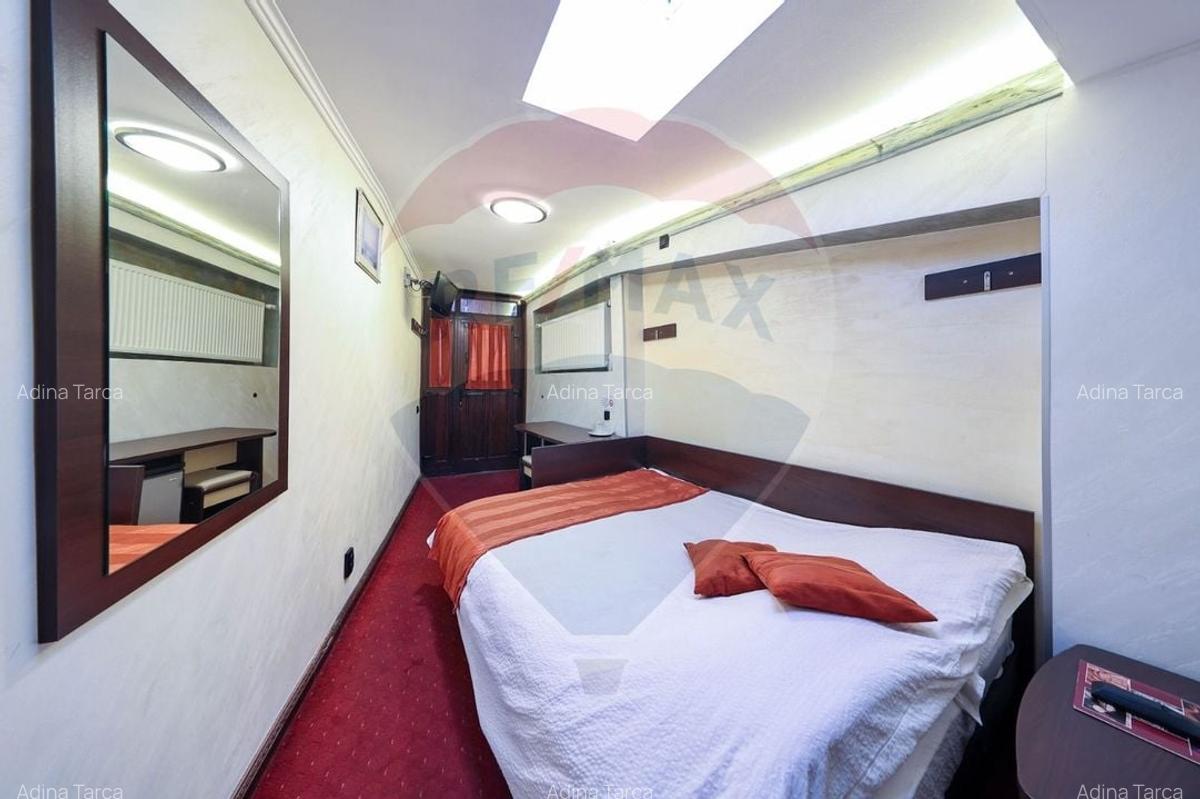 Hotel/Pensiune, 461 mp în Centrul Istoric - 15