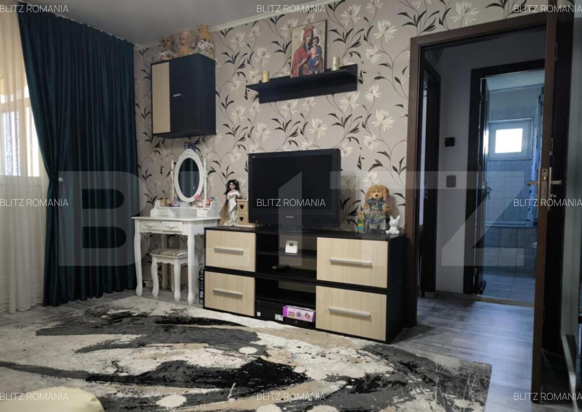 Apartament 2 camere semi-decomandat, renovat mobilat si util - 1