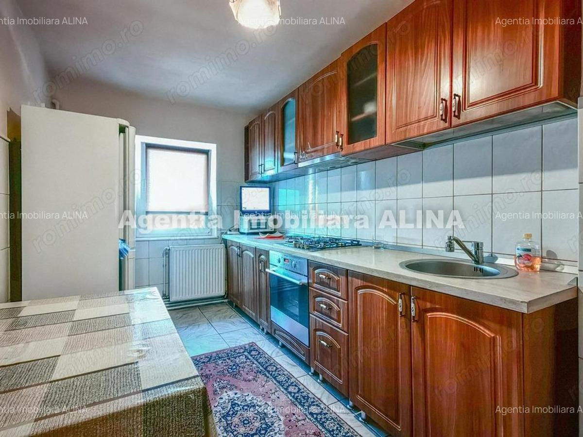 Ap. 3 camere LA CHEIE in Deva, zona Marasti, 64 mp, decomandat, etaj 4, mobilat si utilat. - 1