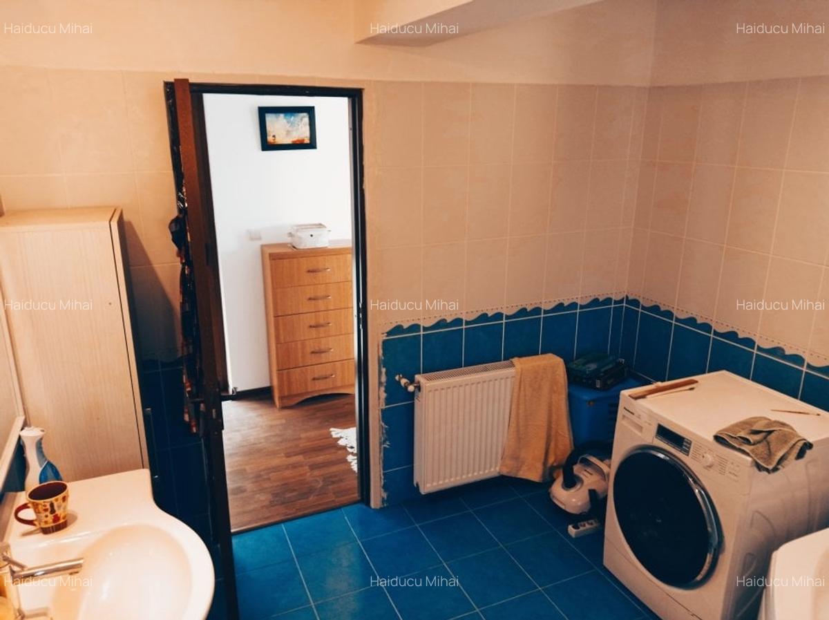 Casa / vila Bascov , mobilata / utilata , finisaje moderne ! - 15