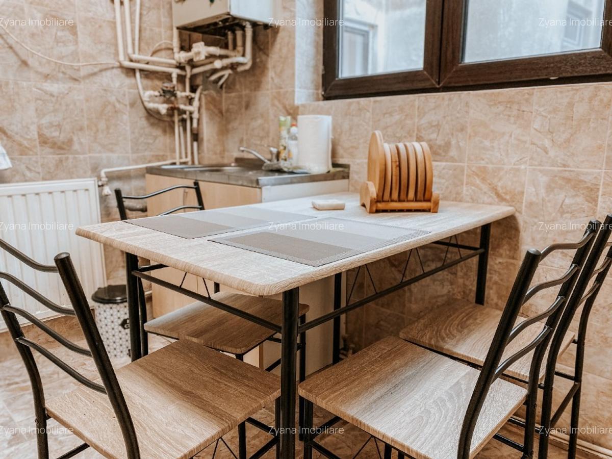 Carol - Moșilor Apartament exclusivist 4 camere  | 102 mp.  Nemobilat  Centrala - 1