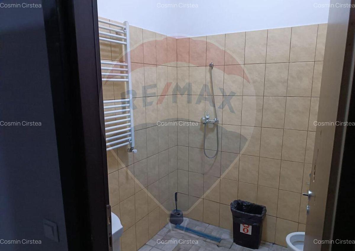 DE VANZARE Spa?iu comercial GAISENI/GIURGIU RANDAMENT 17% - 5