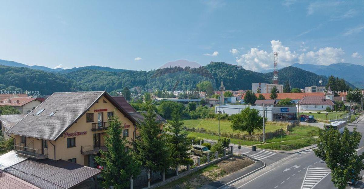 Casa / Vila de vanzare in Ra?nov, afacere-Pensiune ... - 9