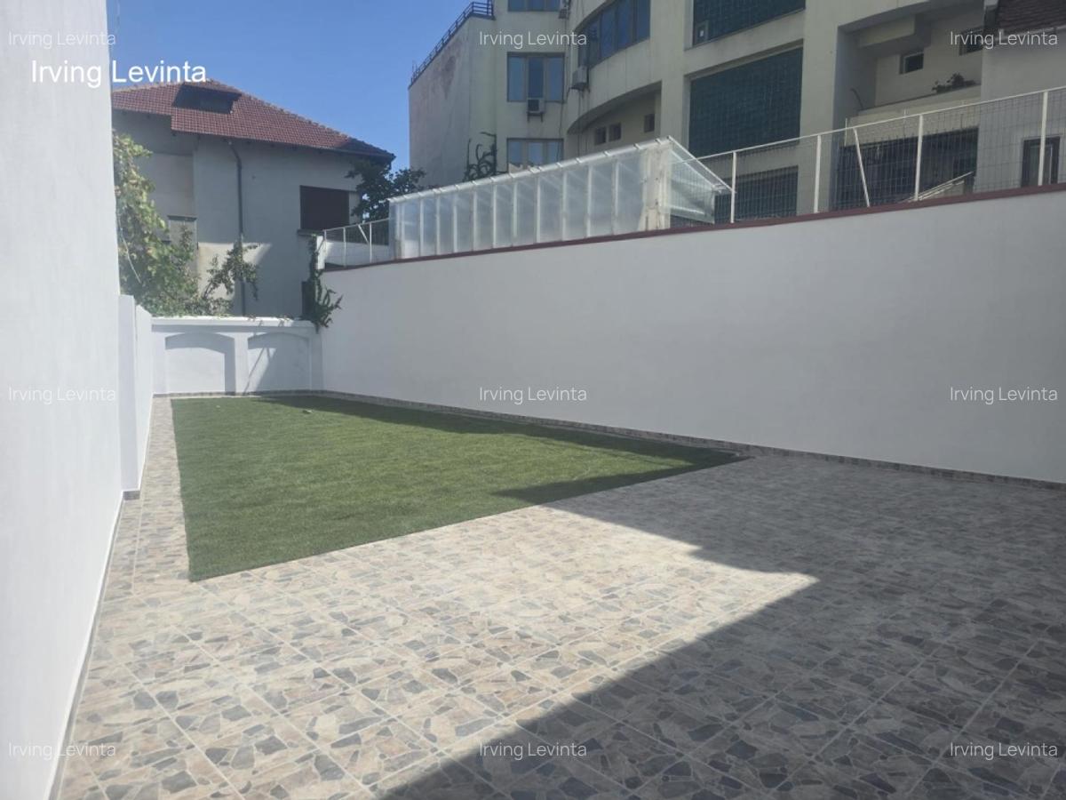 Refugiu  boem din inima Bucurestiului. Casa eleganta din 1935 renovata modern. - 6
