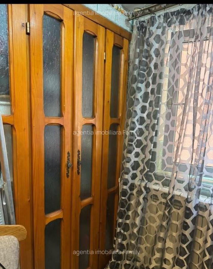 Apartament cu 2 camere decomandate - etaj 1 Zona Burdujeni - 14