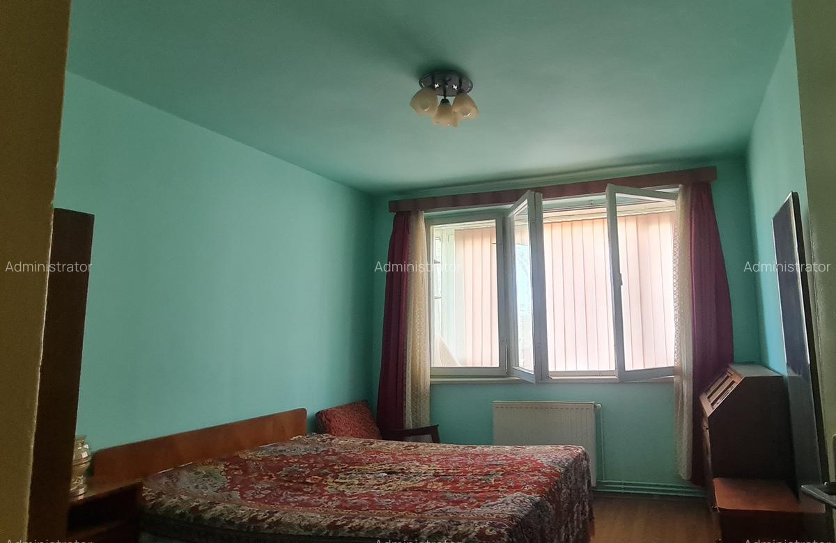 Apartament cu 3 camere semidecomandat în Astra - 4